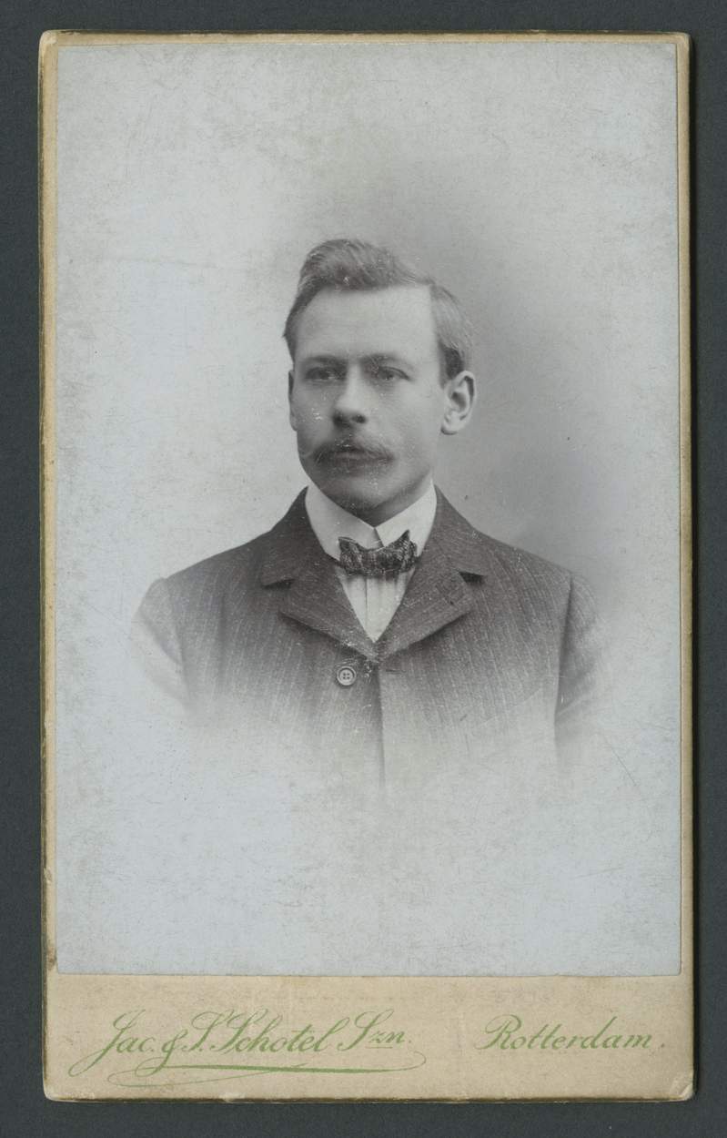 Frank Iemke Kooyman (1880 - 1963) Profile